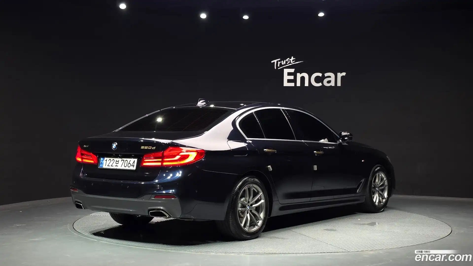 5-Series BMW 2018.2-OUTER-002