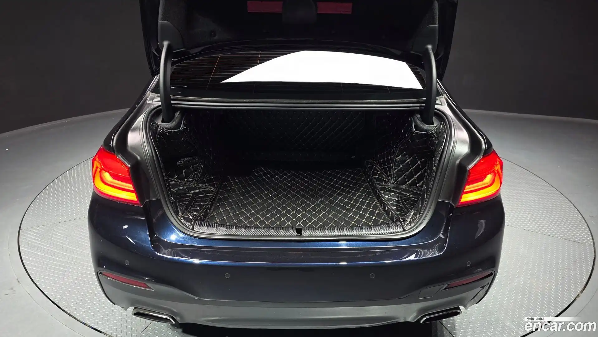 5-Series BMW 2018.2-OPTION-024