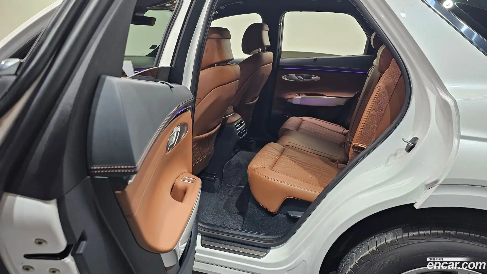 GV70 Genesis 2025.2-INNER-036
