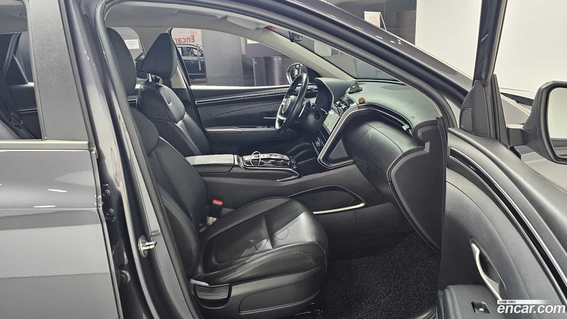 Tucson Hyundai 2021.5-INNER-036