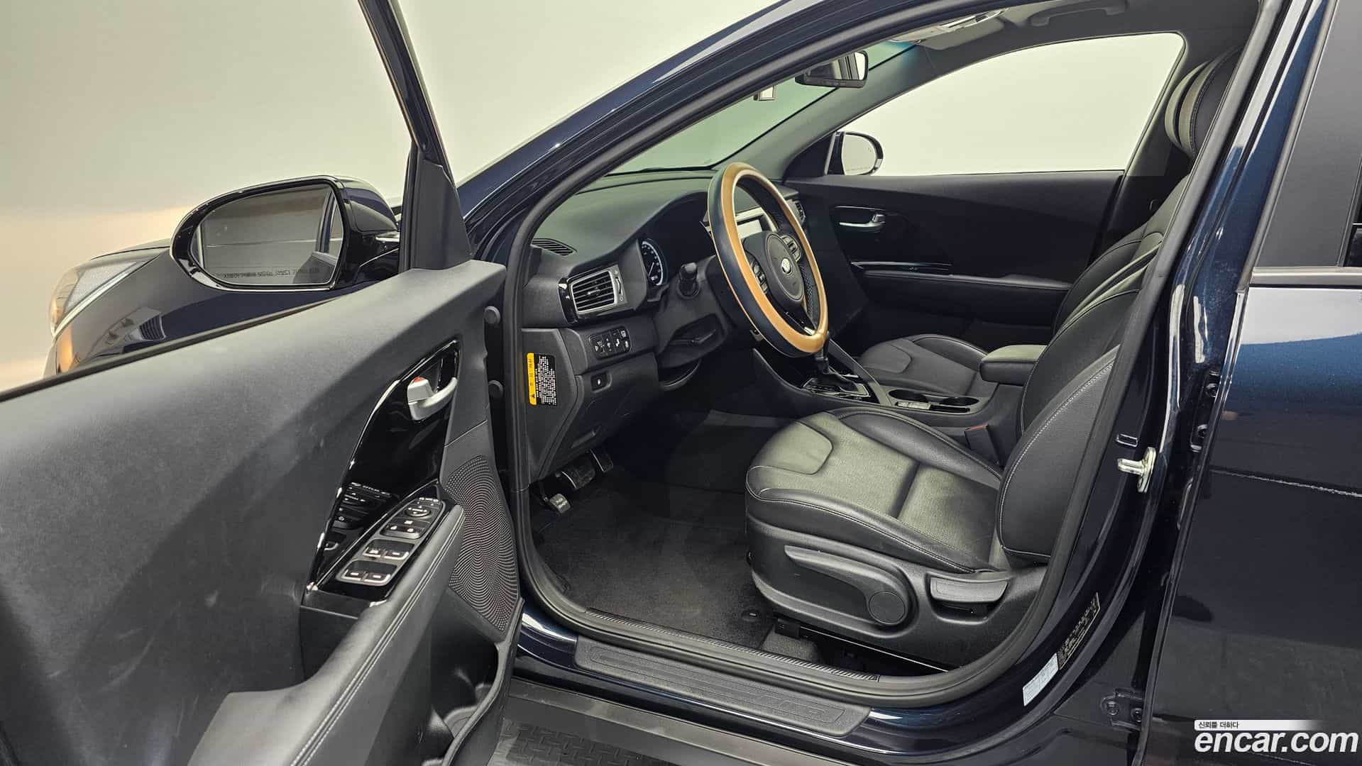 Niro Kia 2017.6-INNER-010