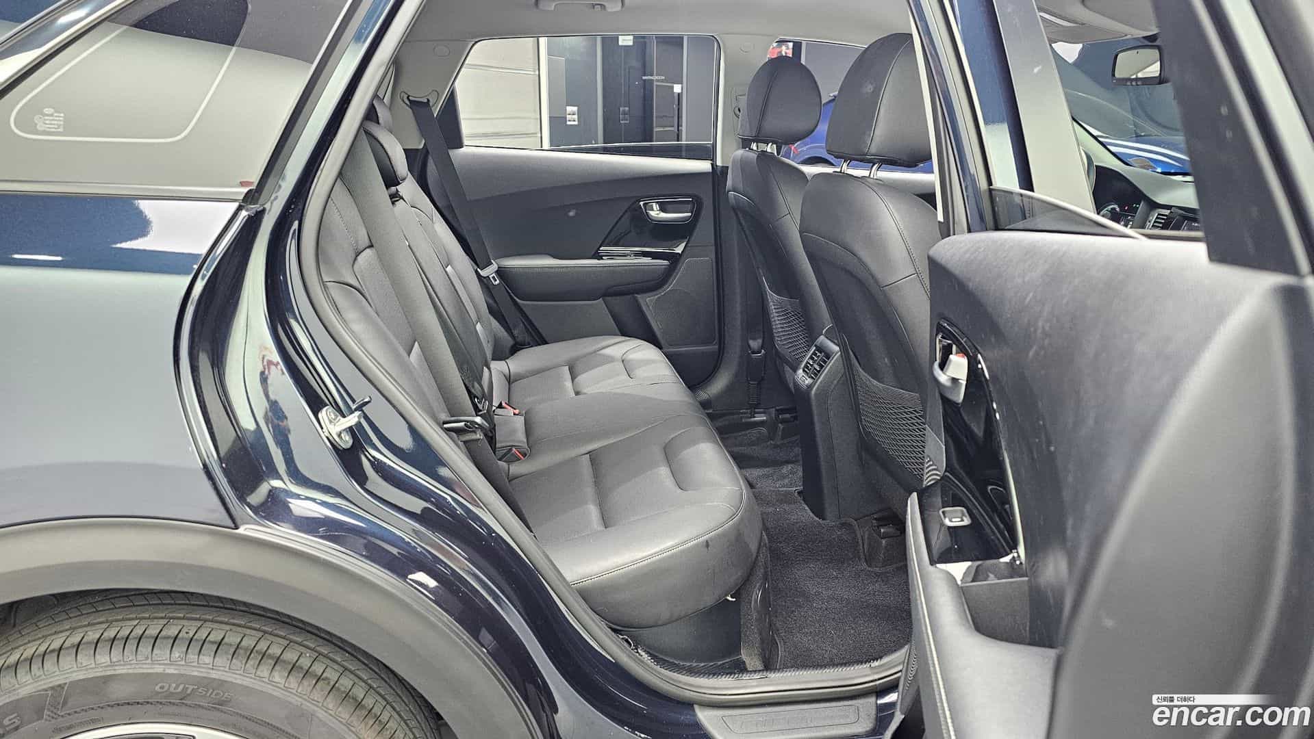 Niro Kia 2017.6-OPTION-016
