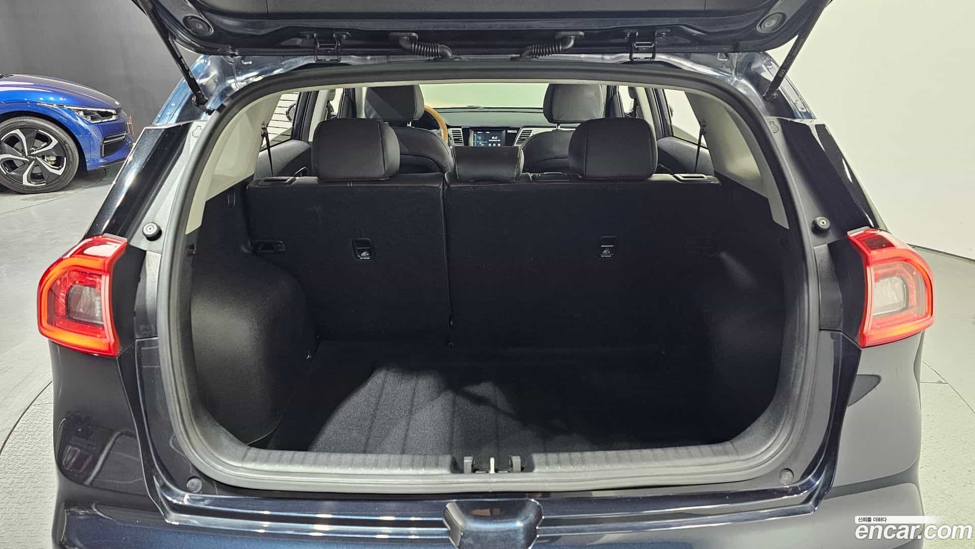 Niro Kia 2017.6-OPTION-024