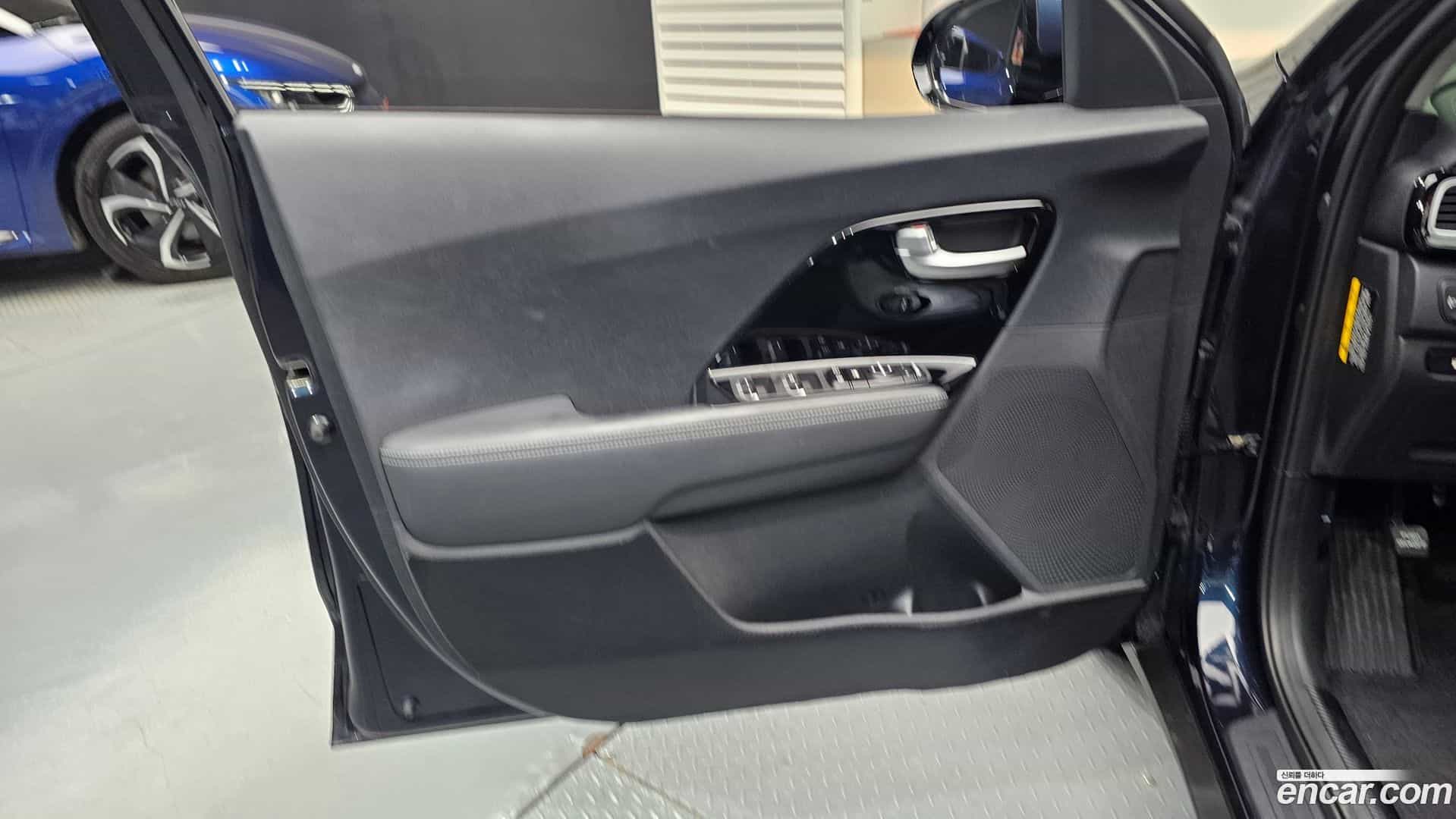 Niro Kia 2017.6-INNER-034