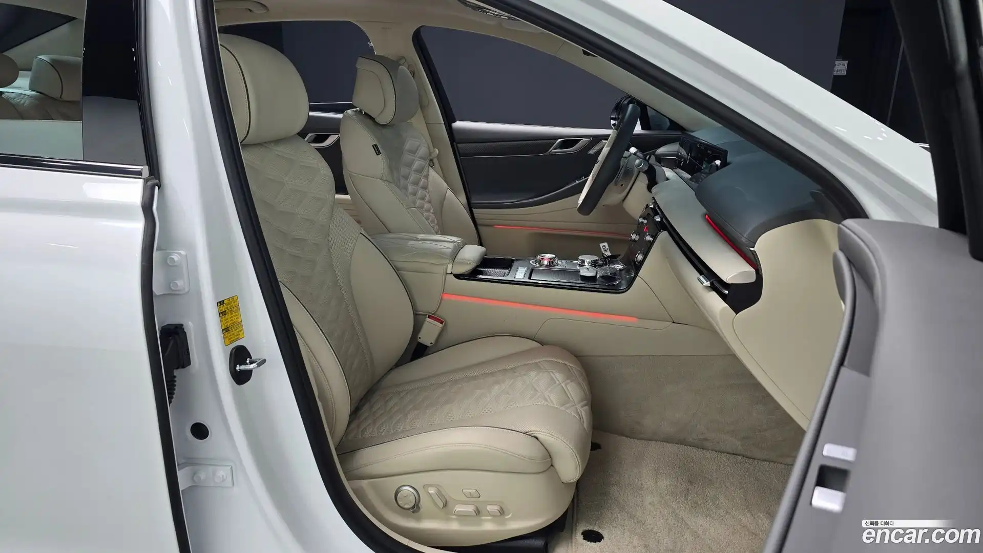 G80 Genesis 2025.2-INNER-010
