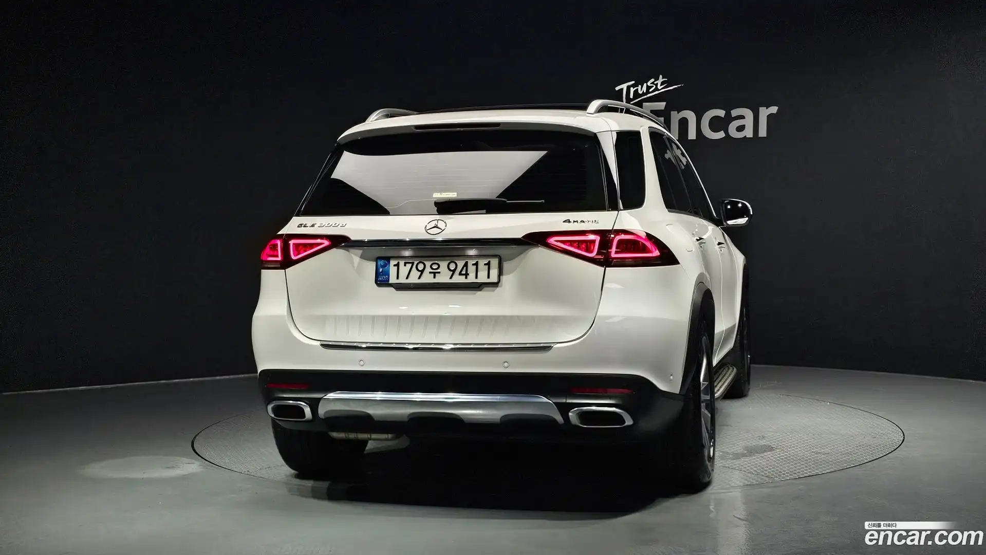 GLE-Class Mercedes-Benz 2022.2-OUTER-004