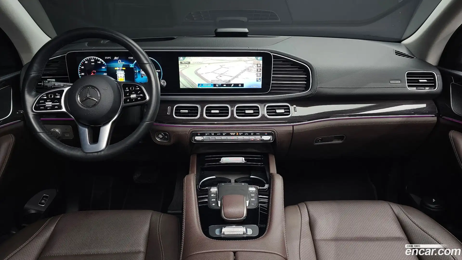 GLE-Class Mercedes-Benz 2022.2-INNER-007