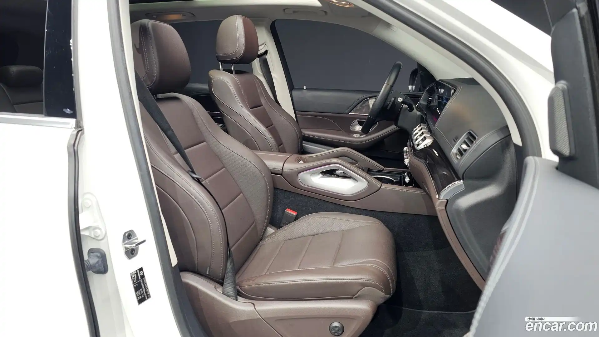 GLE-Class Mercedes-Benz 2022.2-OPTION-015