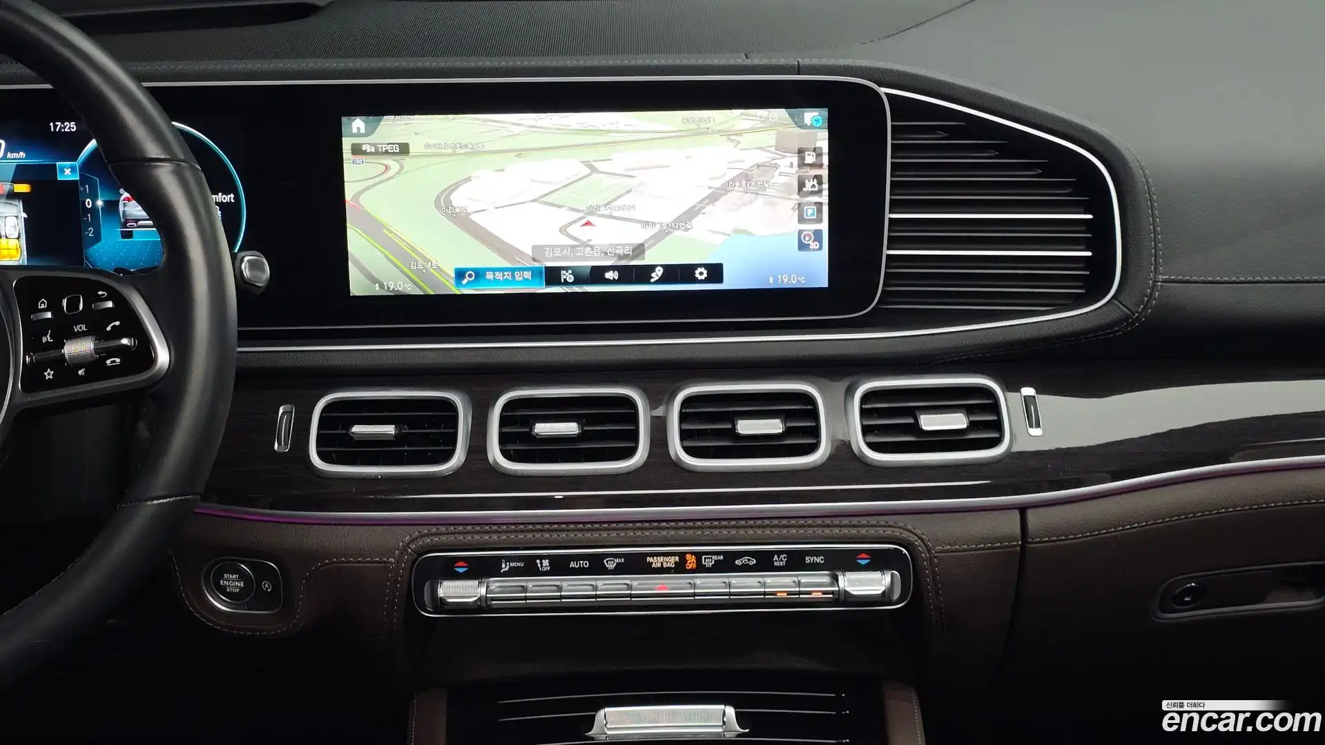 GLE-Class Mercedes-Benz 2022.2-OPTION-019