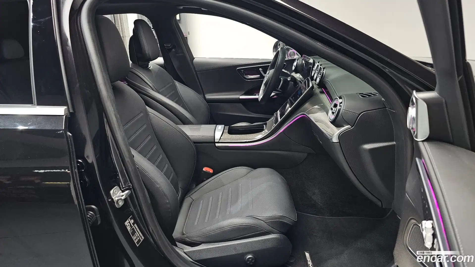 C-Class Mercedes-Benz 2024.1-OPTION-015