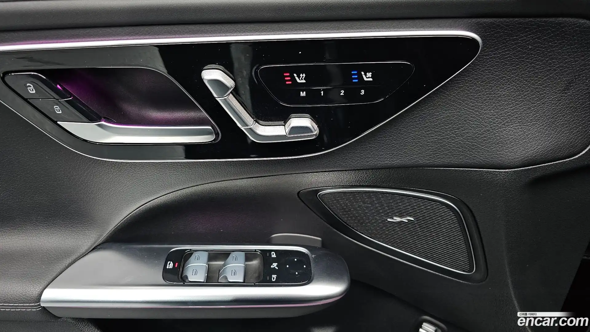 C-Class Mercedes-Benz 2024.1-OPTION-040