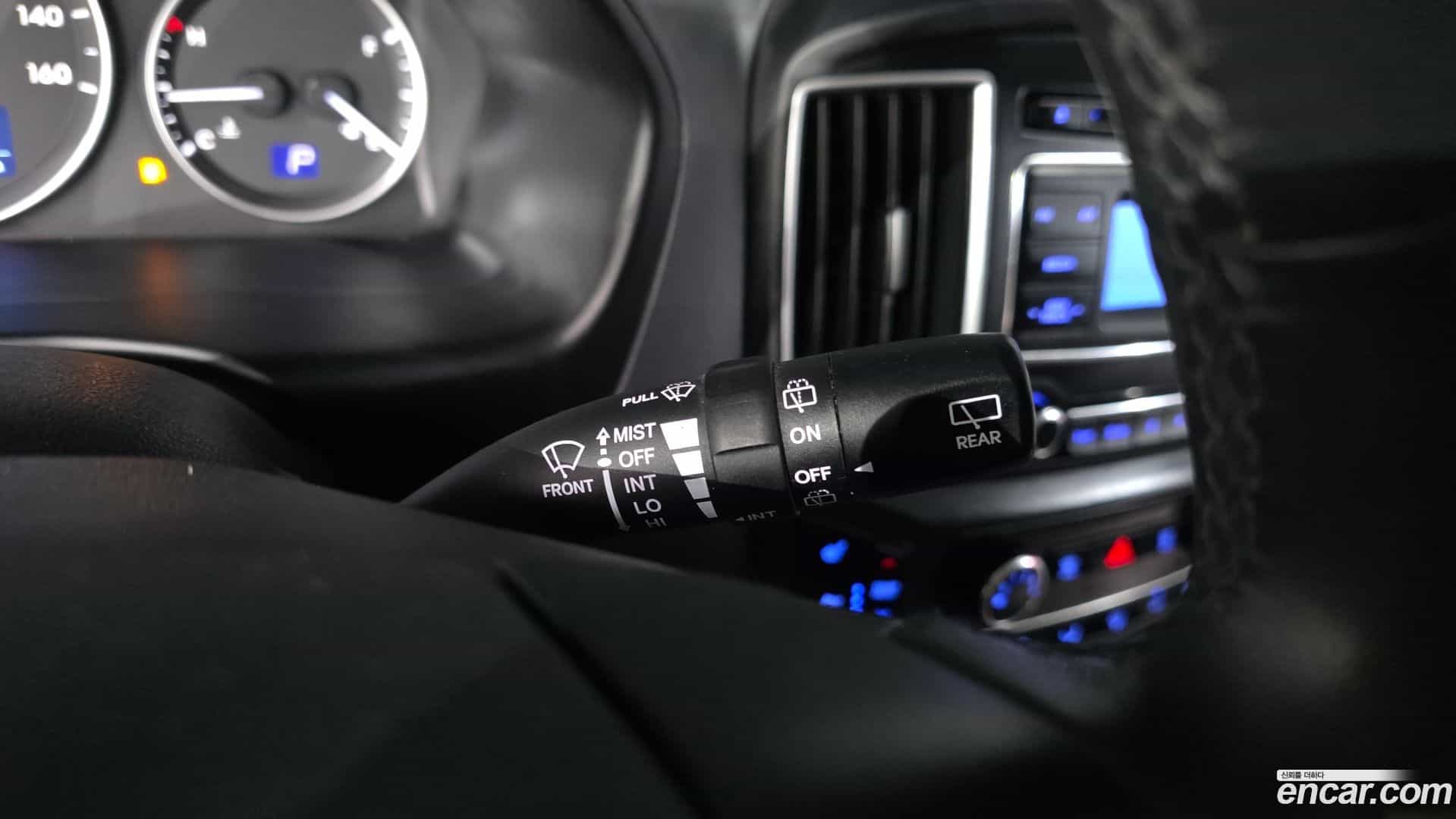 Starex Hyundai 2019.4-OPTION-022
