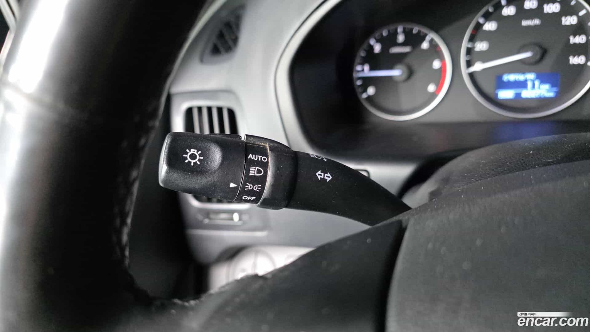 Starex Hyundai 2019.4-OPTION-024