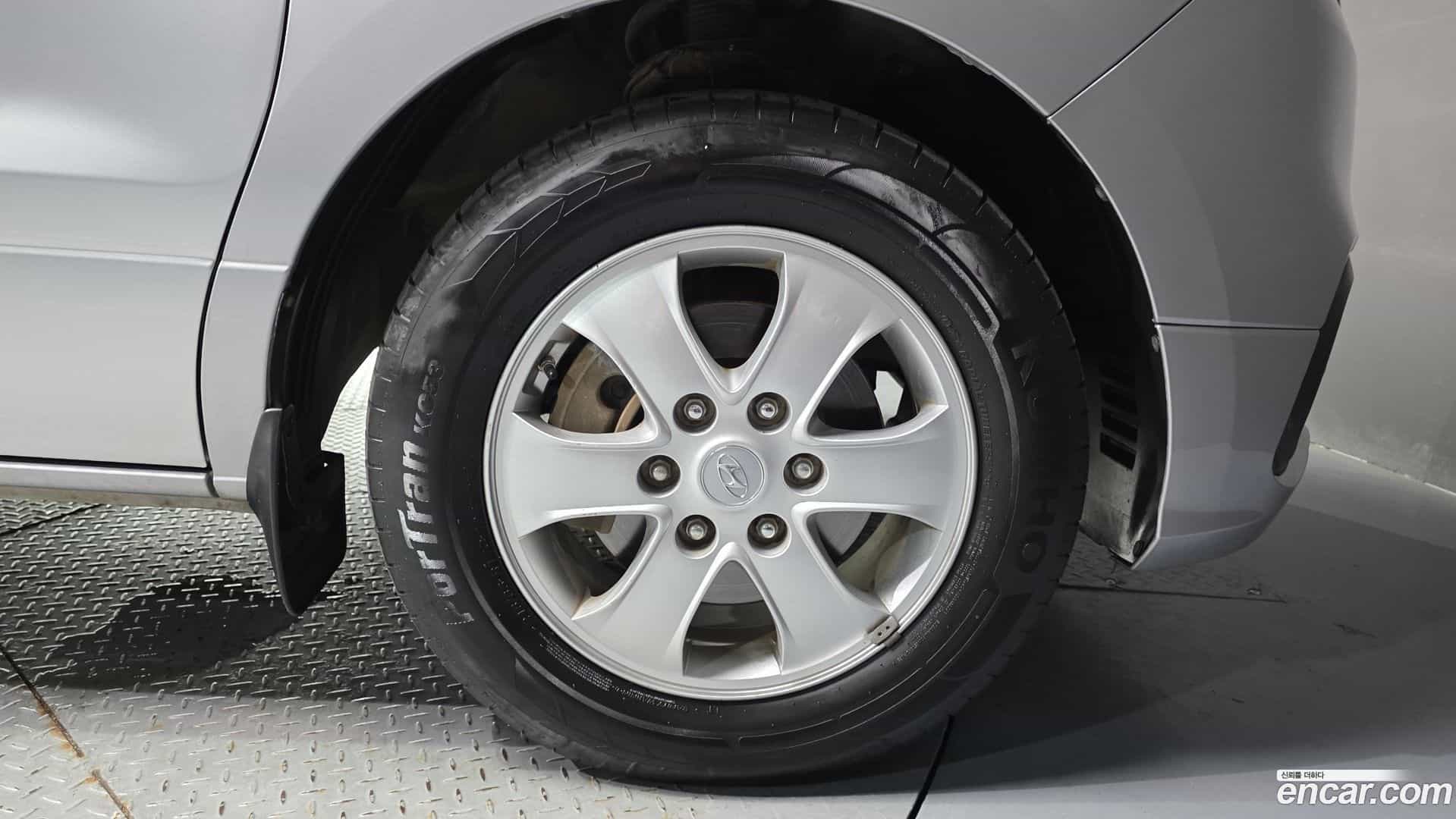 Starex Hyundai 2019.4-OUTER-031
