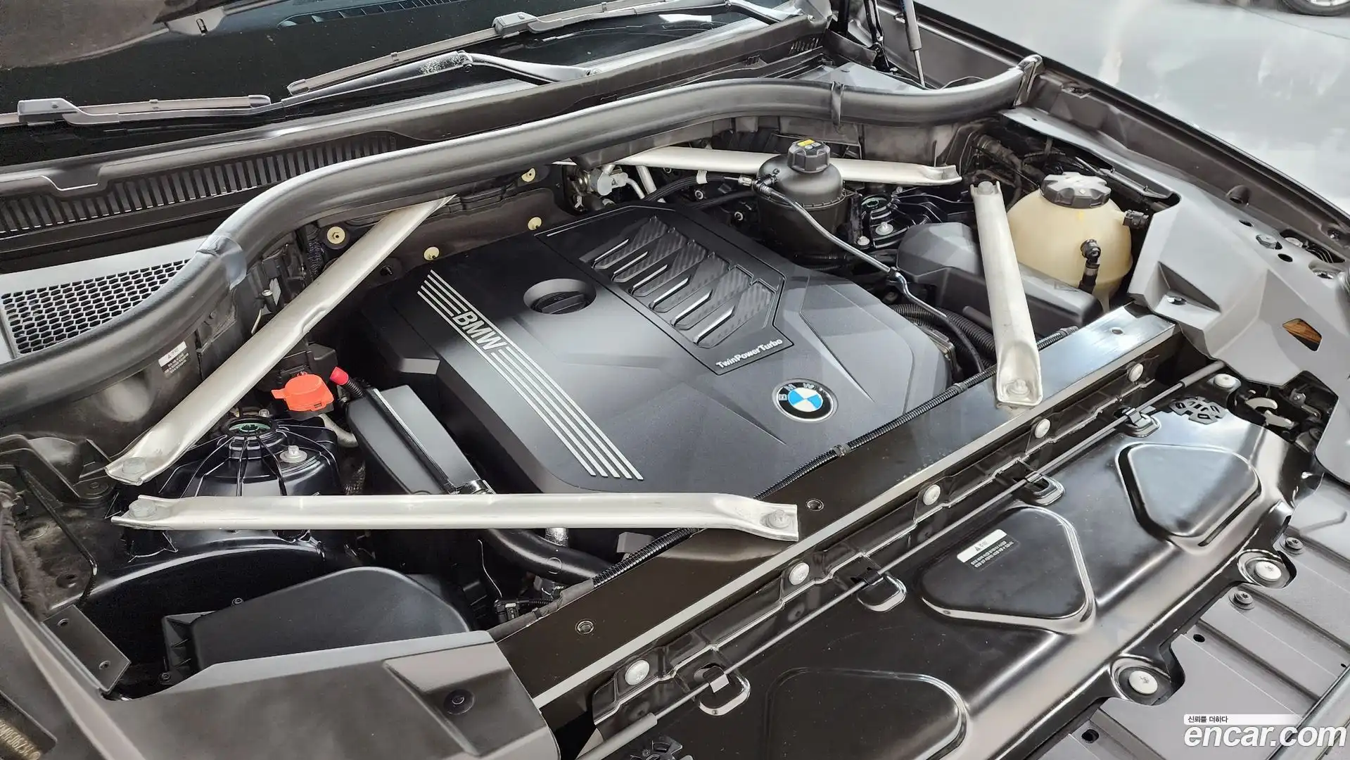 X6 BMW 2021.1-OUTER-006