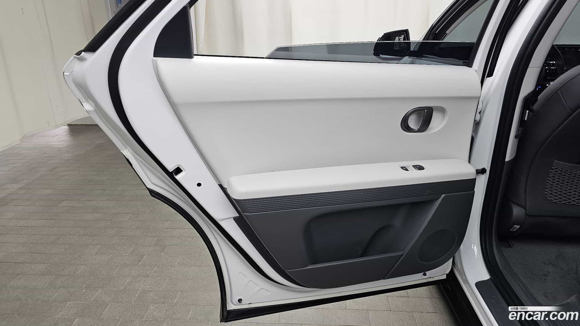 Ioniq5 Hyundai 2024.6-INNER-035