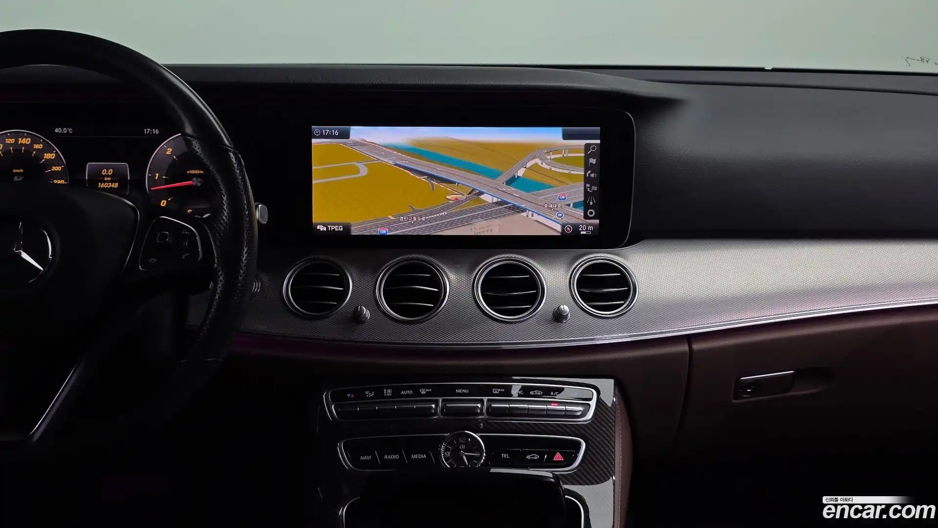 E-Class Mercedes-Benz 2017.6-OPTION-016