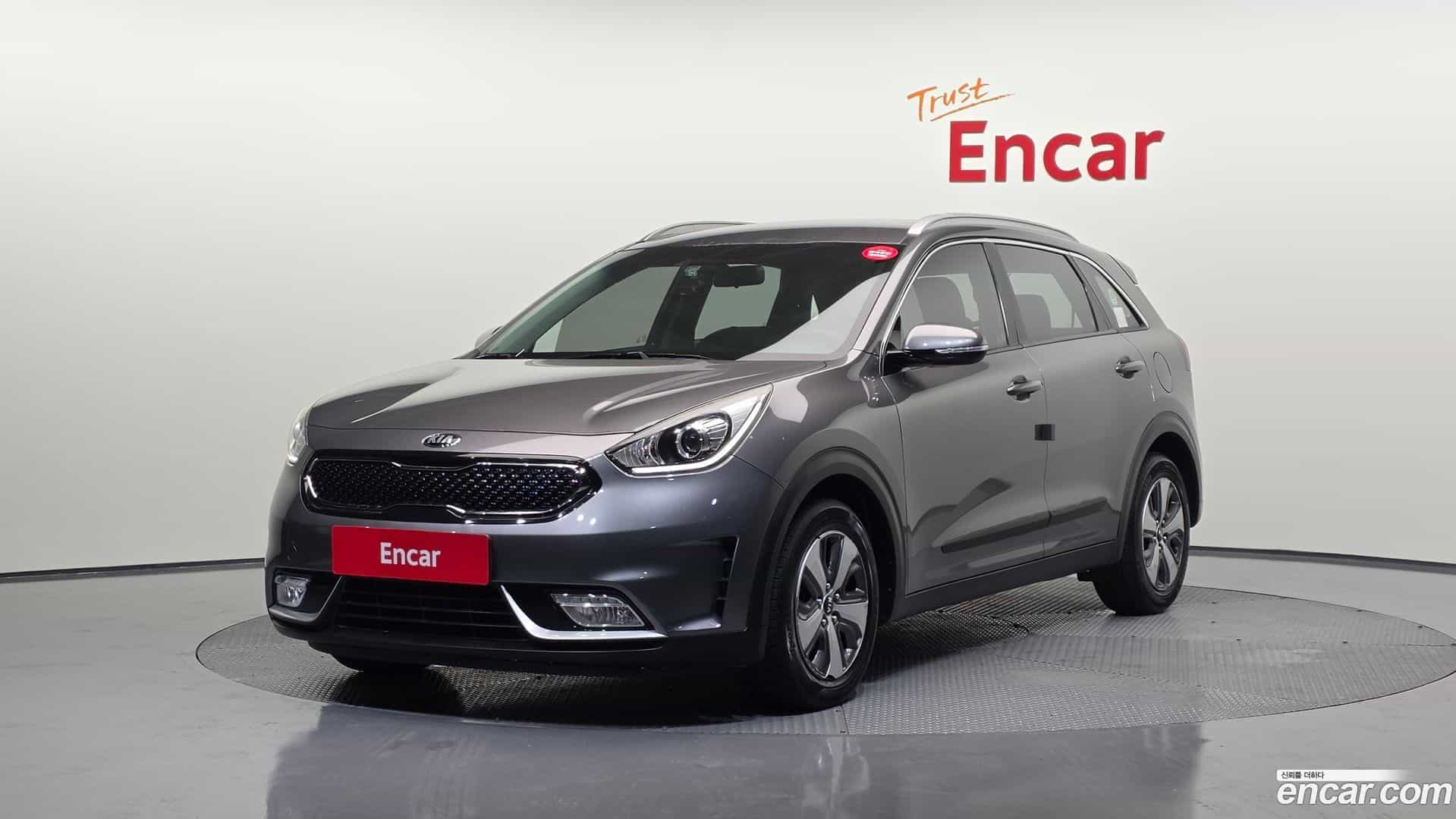 Niro Kia 2016.5-OUTER-001