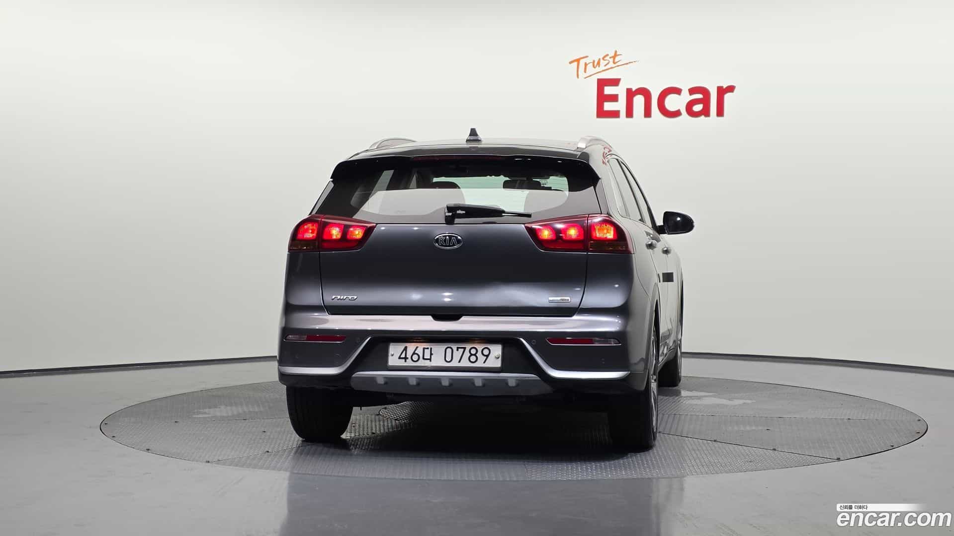 Niro Kia 2016.5-OUTER-004