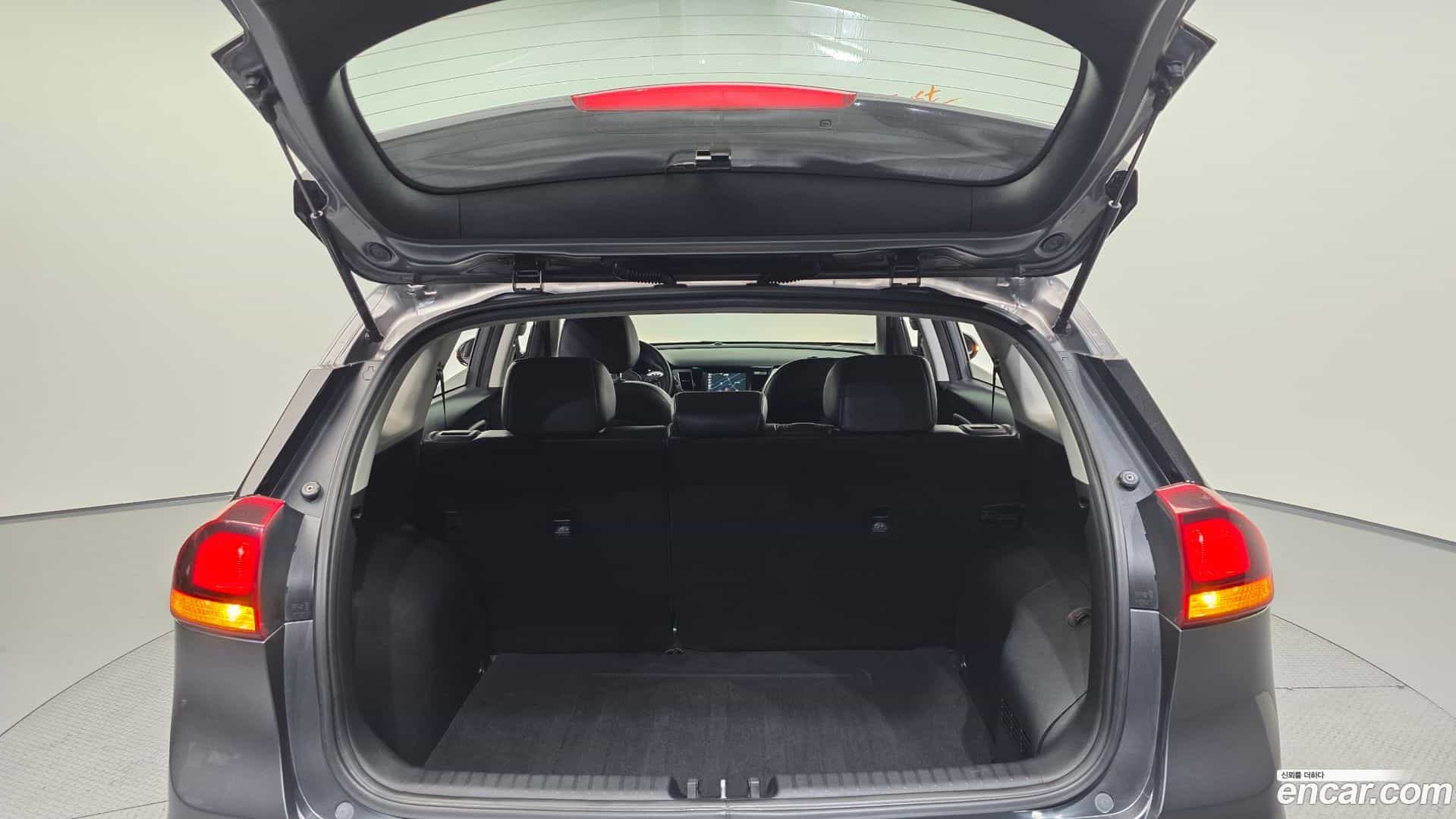 Niro Kia 2016.5-OPTION-040