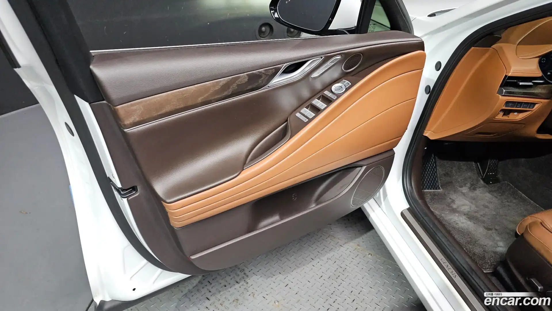 G80 Genesis 2021.5-INNER-034