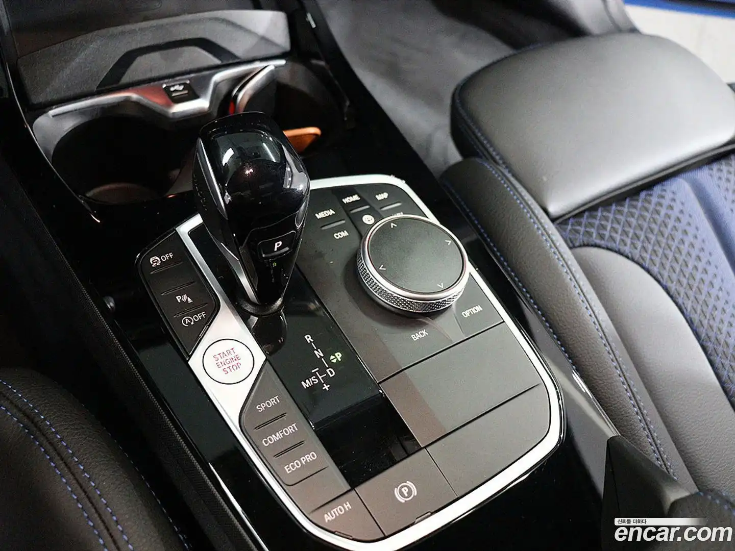 1-Series BMW 2024.11-INNER-010