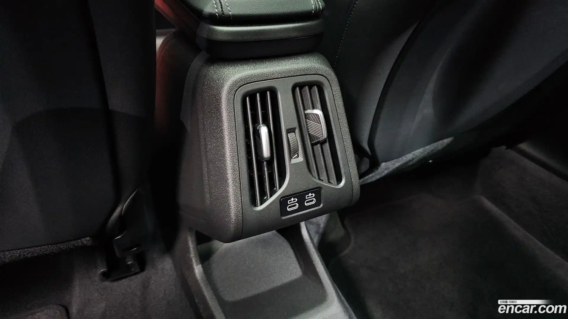 X2 (F39) BMW 2025.8-OPTION-046