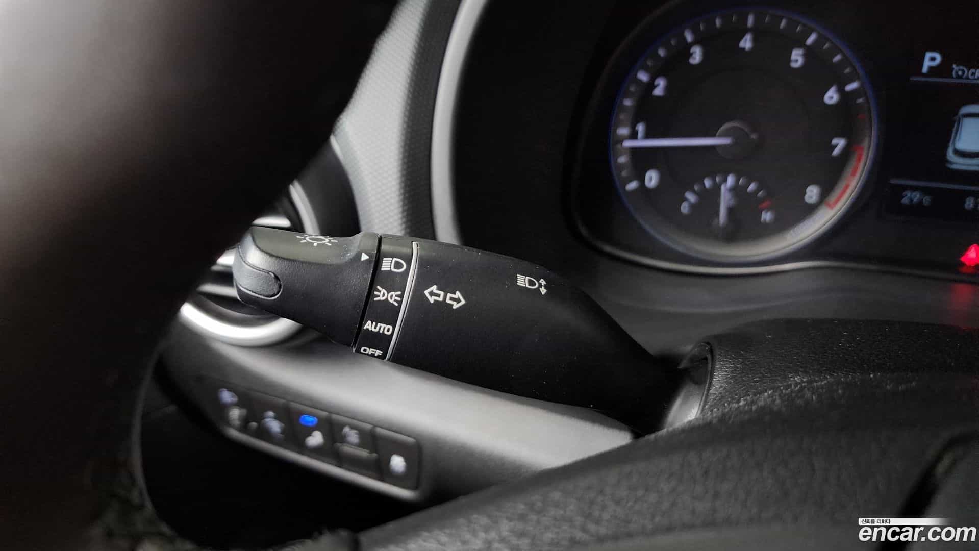Kona Hyundai 2018.10-OPTION-046