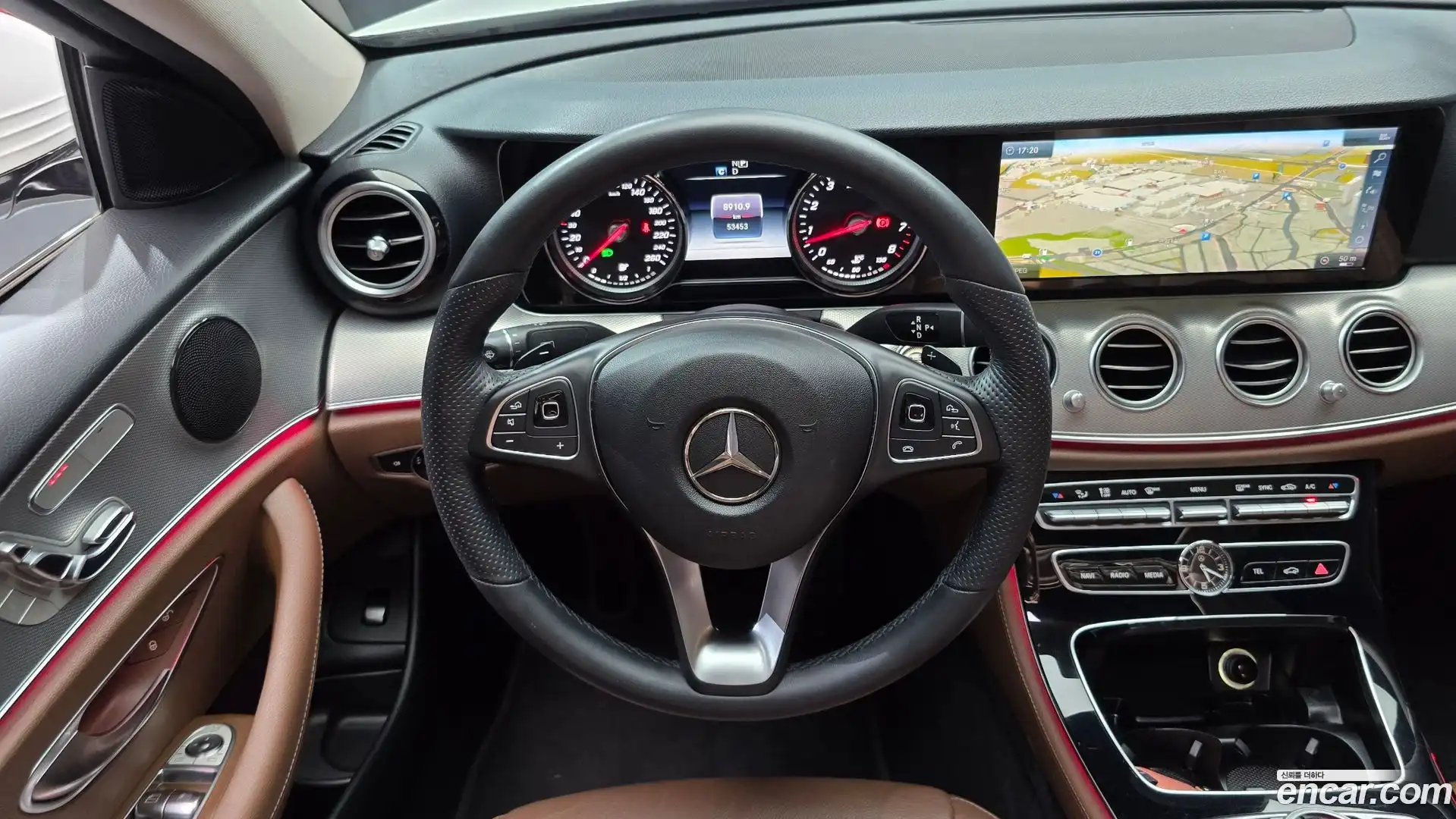 E-Class Mercedes-Benz 2018.3-OPTION-017