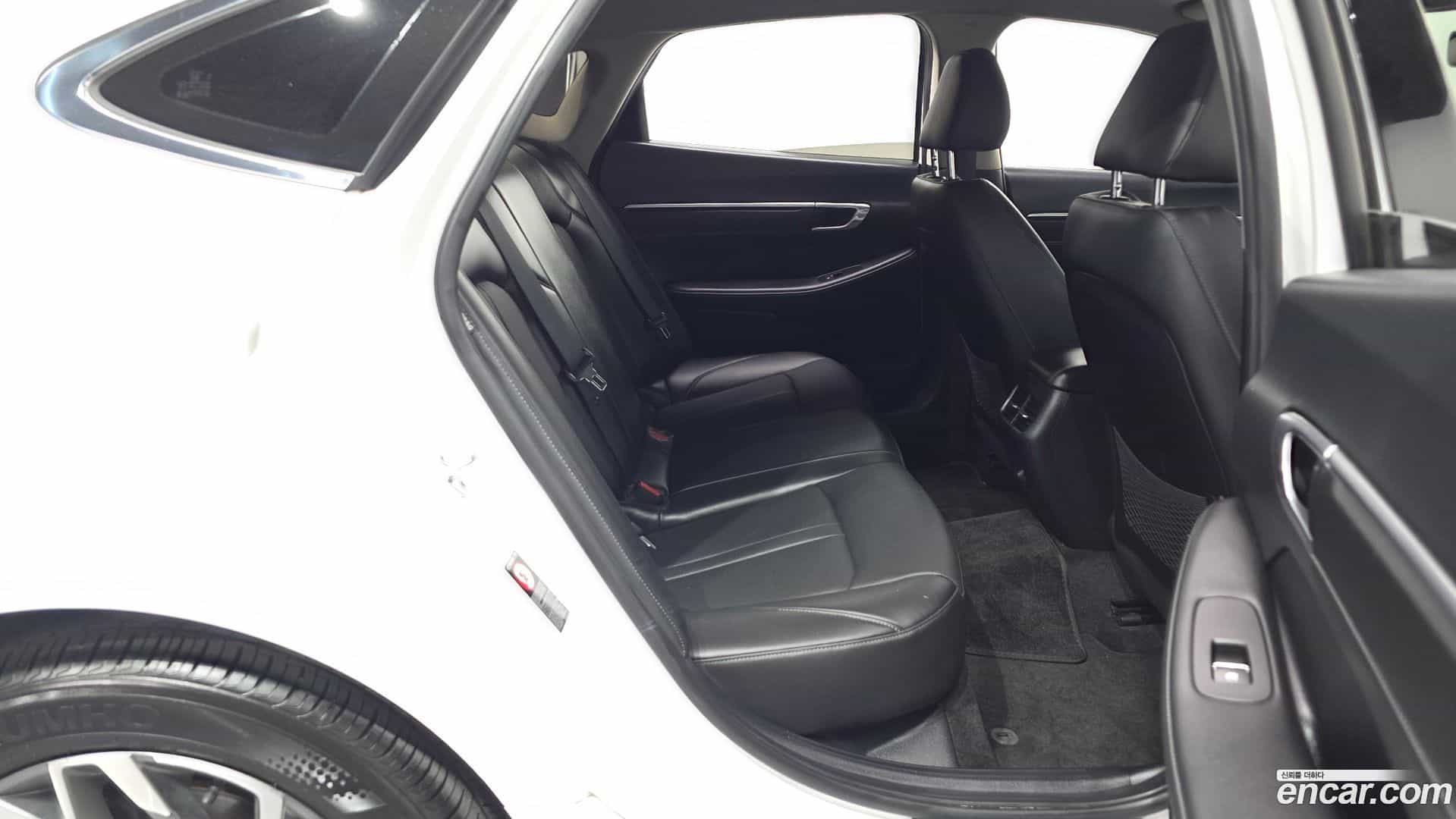 Sonata Hyundai 2022.2-OPTION-015