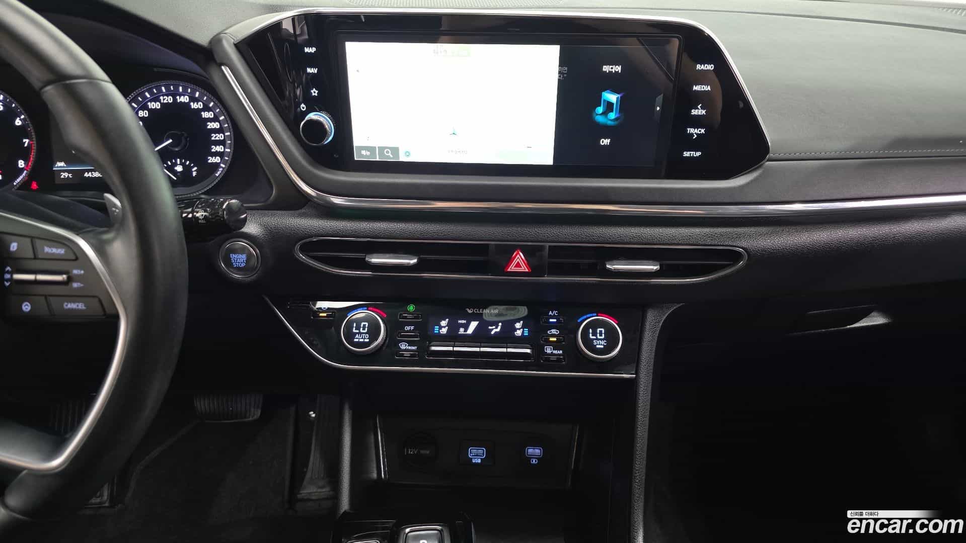 Sonata Hyundai 2022.2-OPTION-017