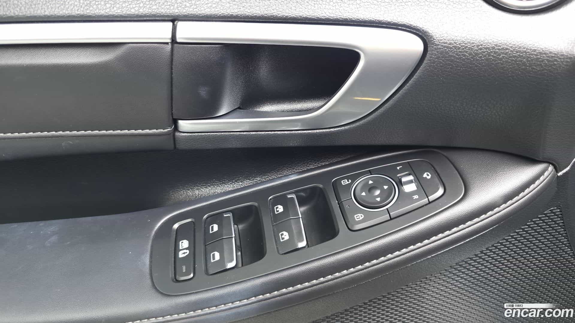 Sonata Hyundai 2022.2-OPTION-024