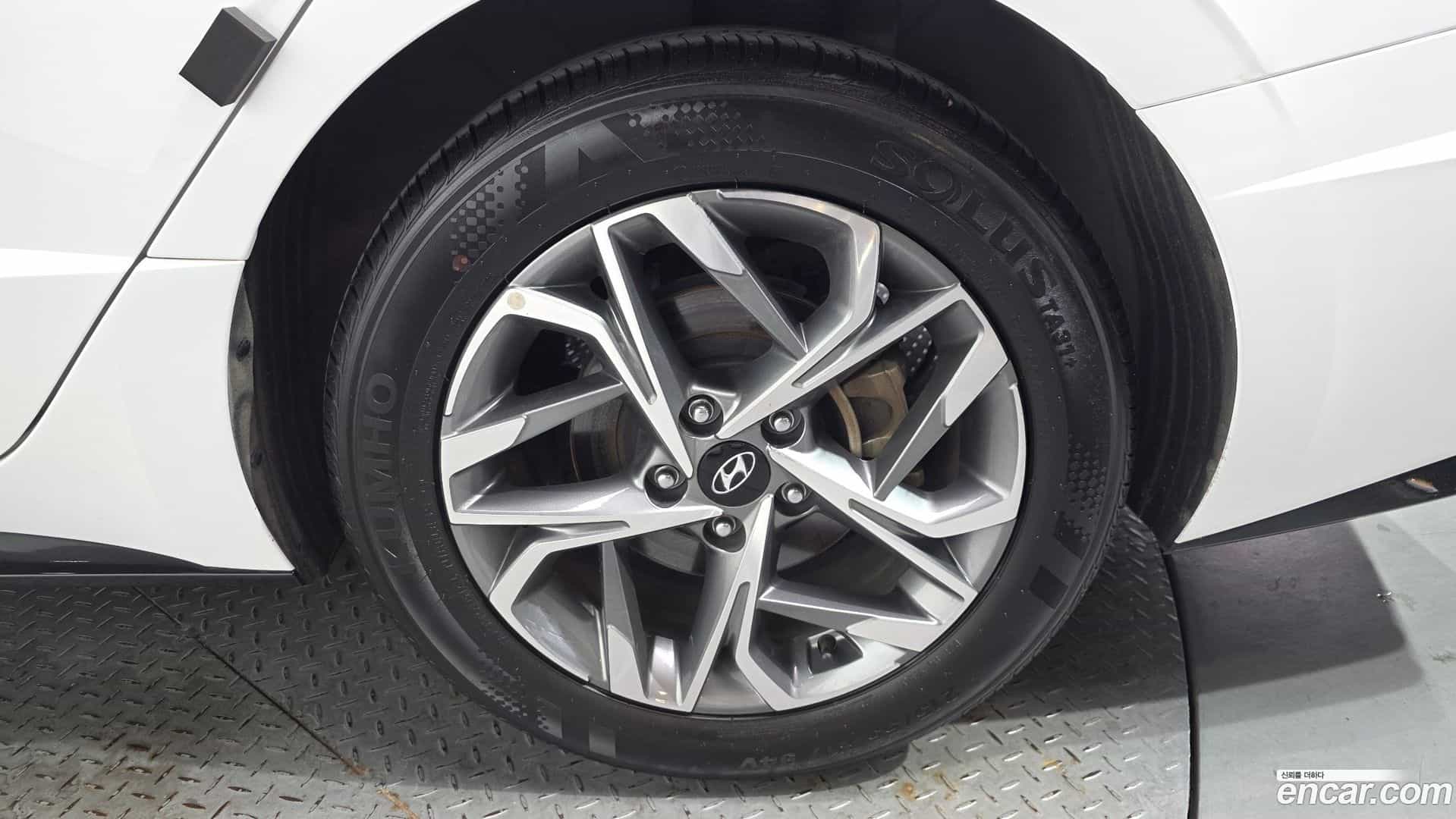 Sonata Hyundai 2022.2-OUTER-031