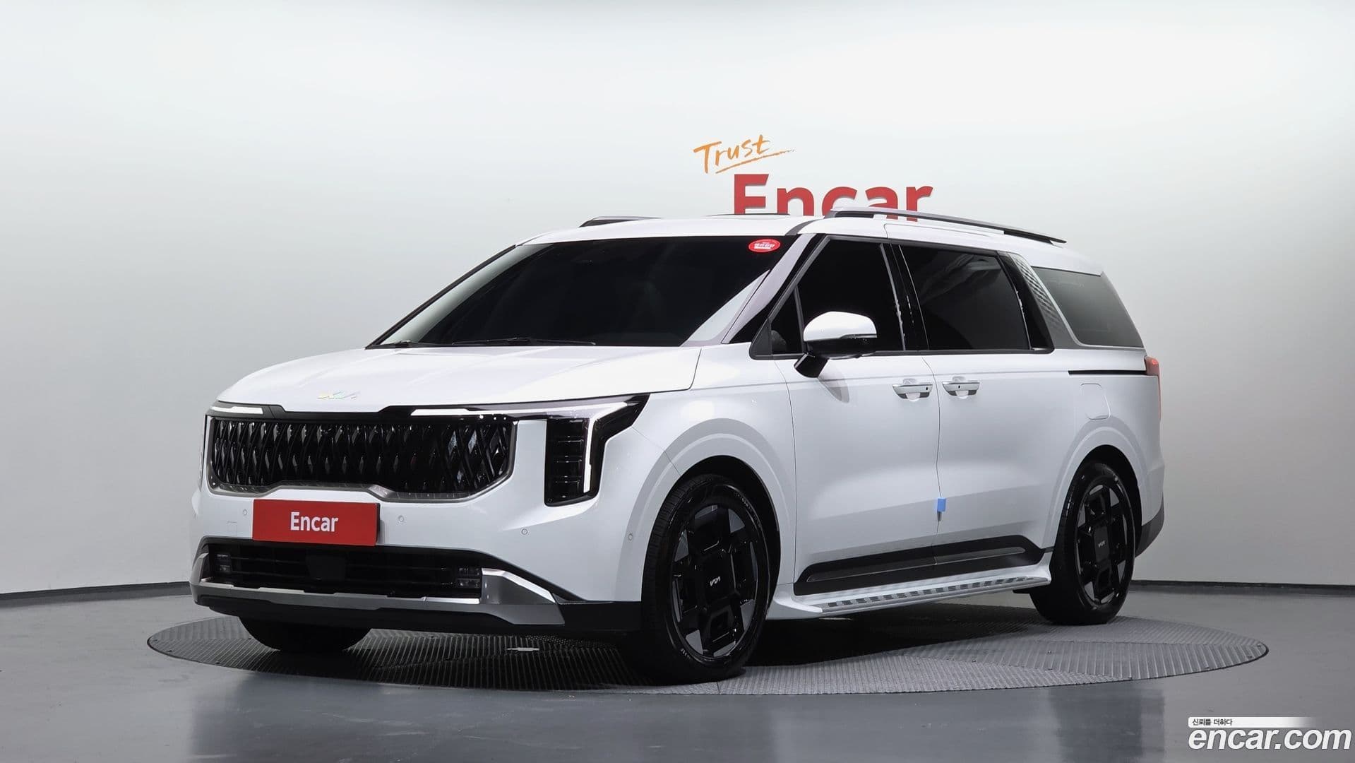 Main__Slider__Photo:Canival Kia 2024.2-0