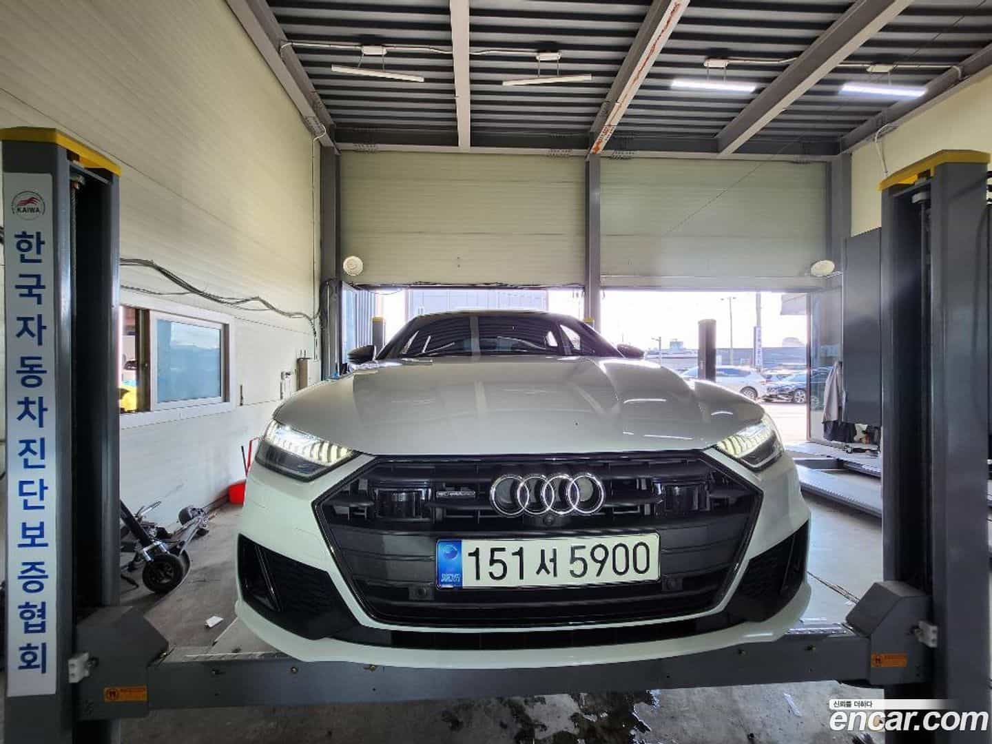 A7 Audi 2022.0-OUTER-001