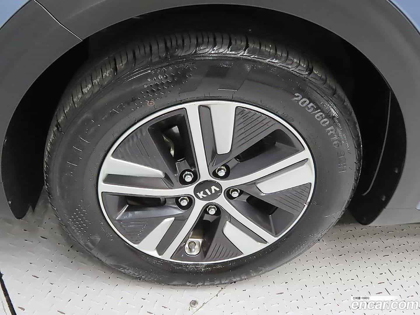 Niro Kia 2019.10-OUTER-005