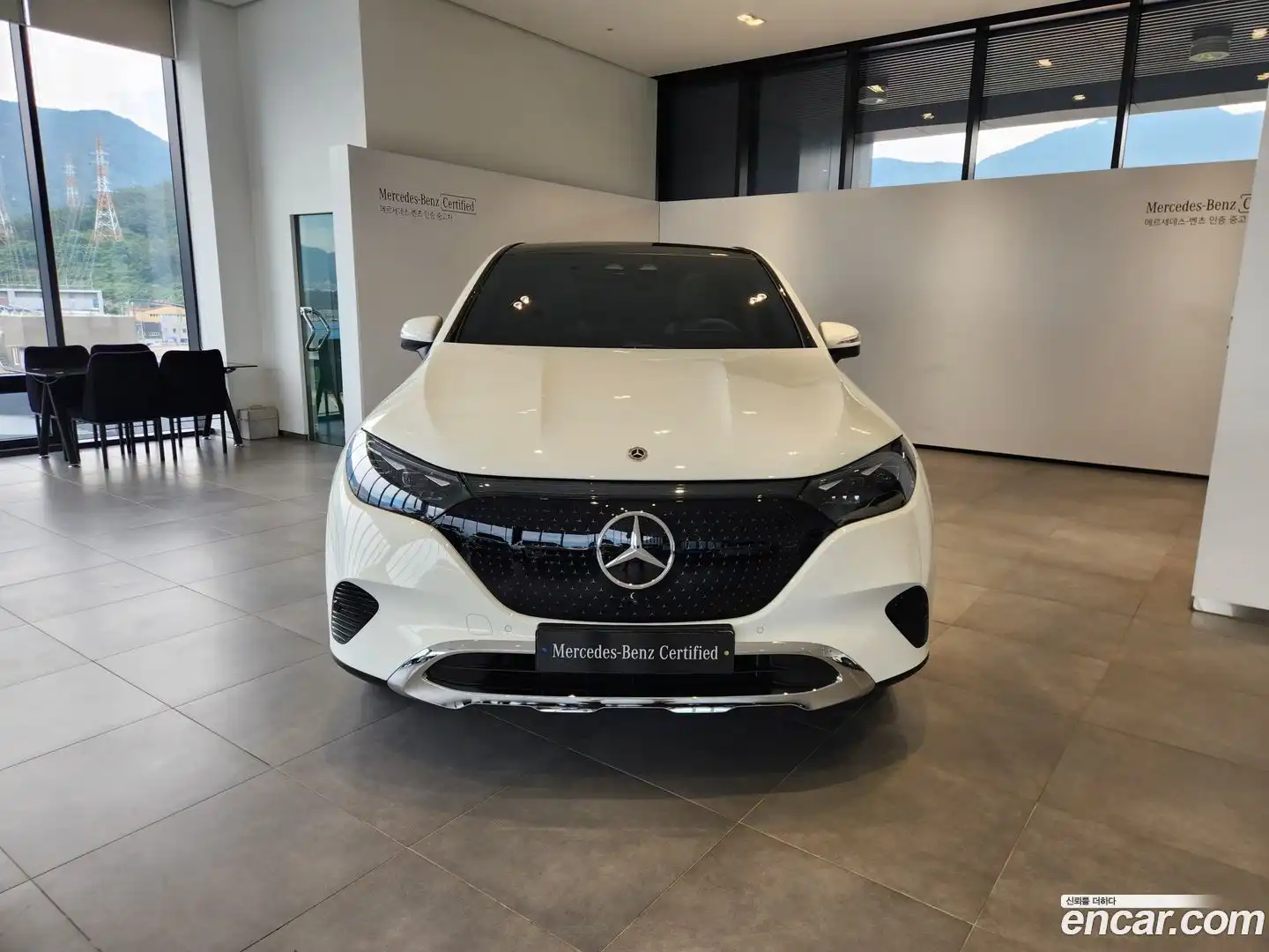 EQE Mercedes-Benz 2025.7-OUTER-006