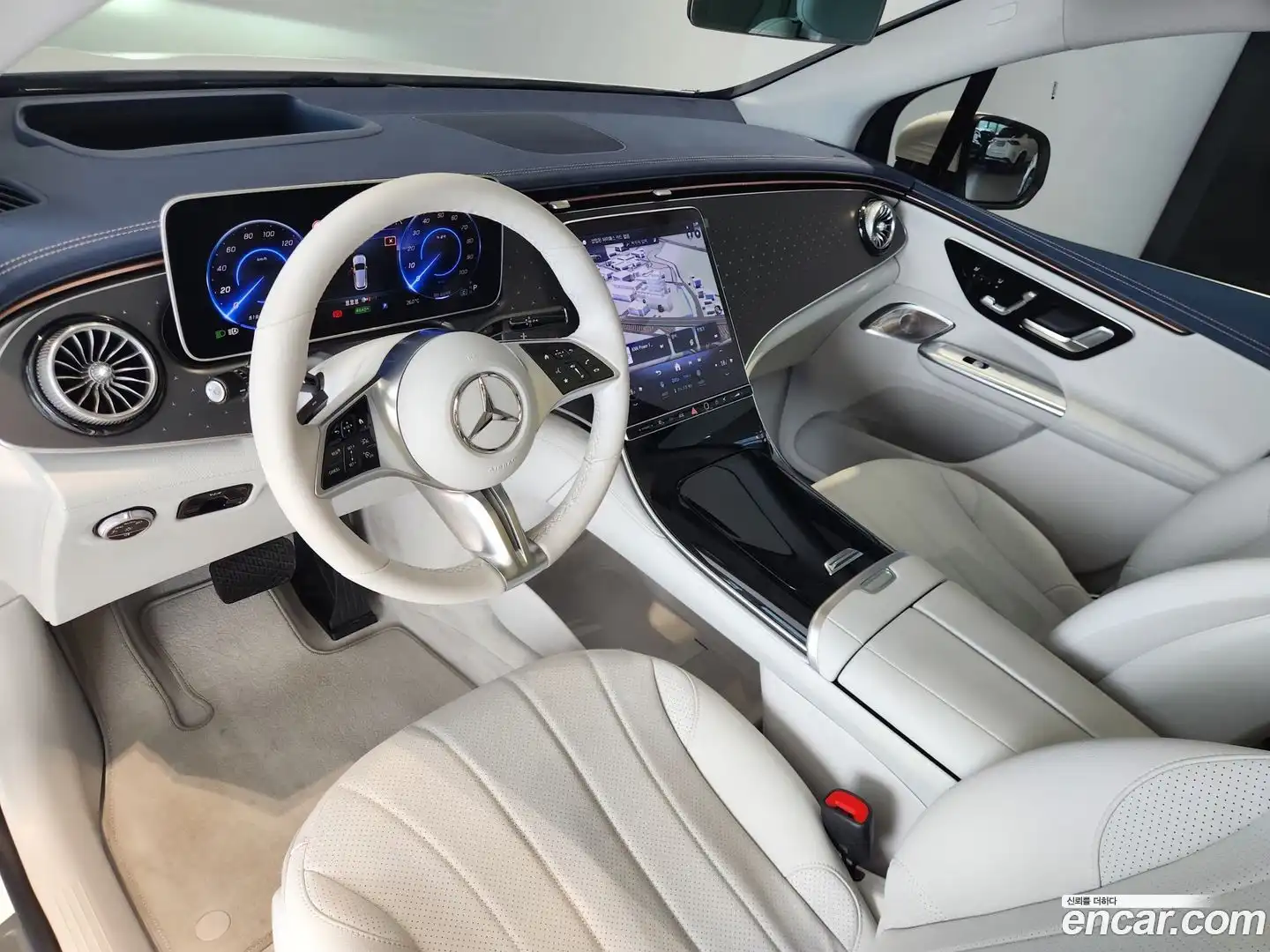 EQE Mercedes-Benz 2025.7-OPTION-019