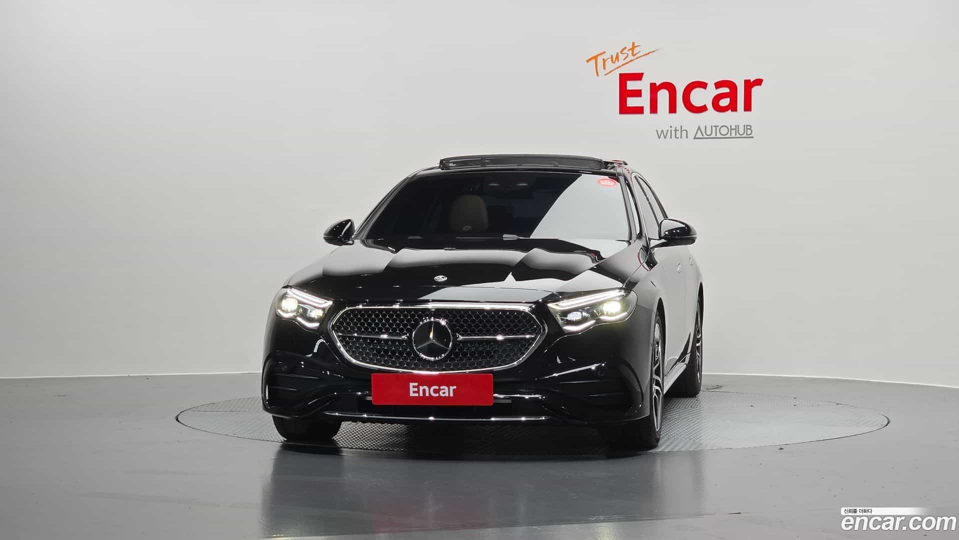 E-Class Mercedes-Benz 2025.9-OUTER-003