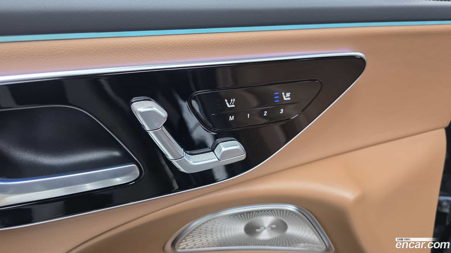 E-Class Mercedes-Benz 2025.9-OPTION-022