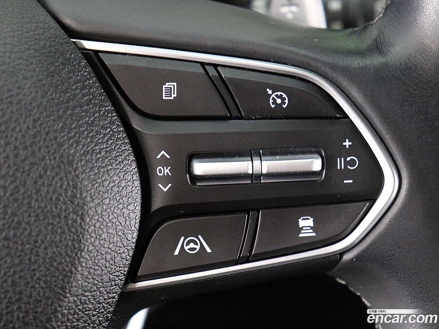 Santafe Hyundai 2021.0-OPTION-018