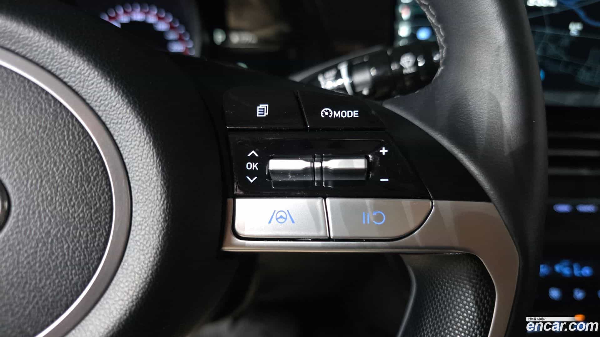 AVANTE Hyundai 2022.8-OPTION-040