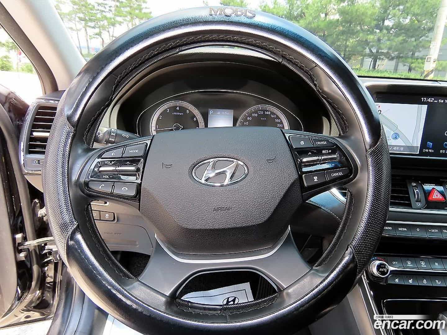 Grandeur Hyundai 2018.4-INNER-008