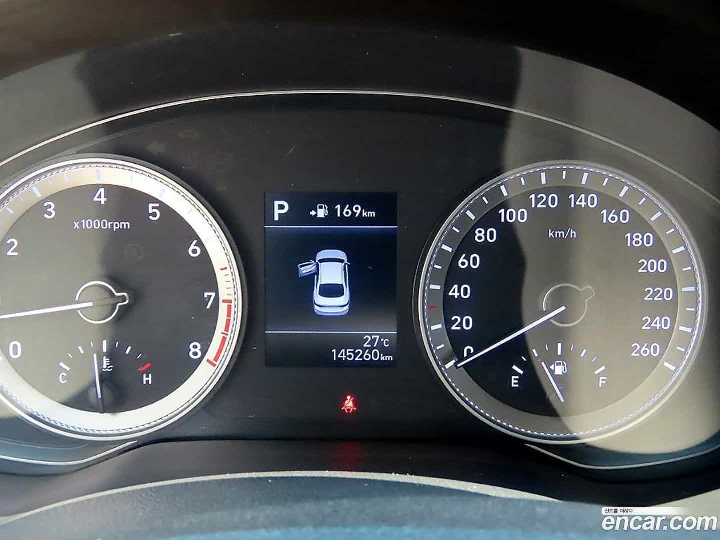 Grandeur Hyundai 2018.4-INNER-009