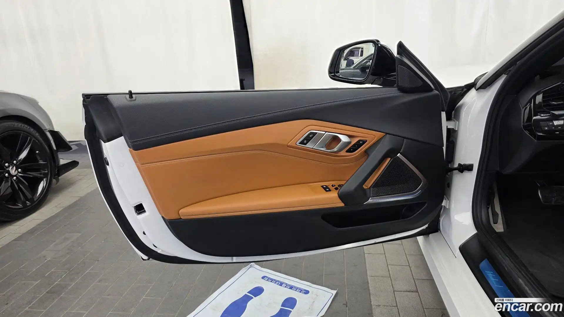 Z4 BMW 2023.5-INNER-034