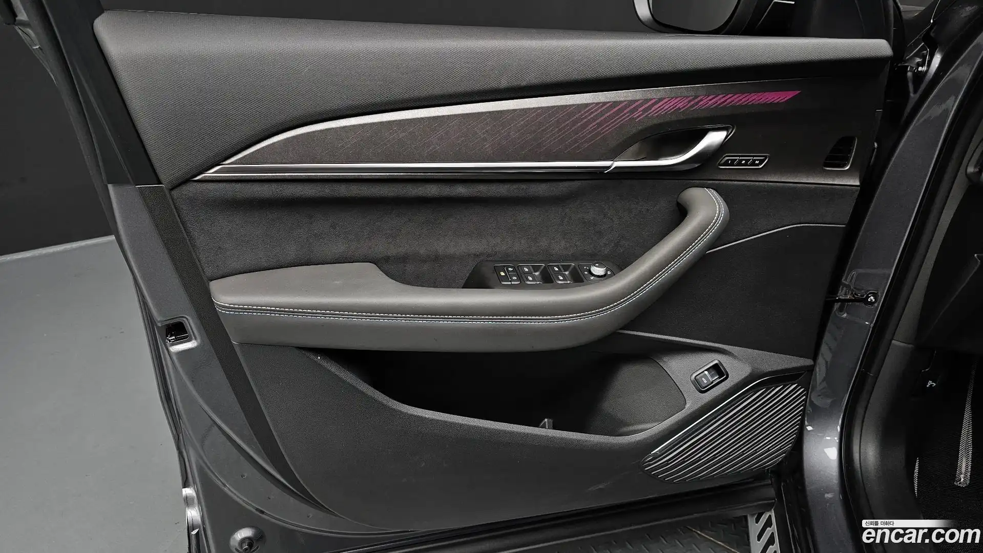 Grand Koleos Renault Korea 2025.3-INNER-034