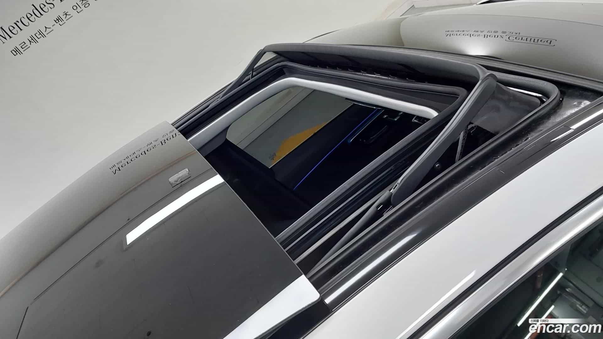 E-Class Mercedes-Benz 2024.7-OPTION-016