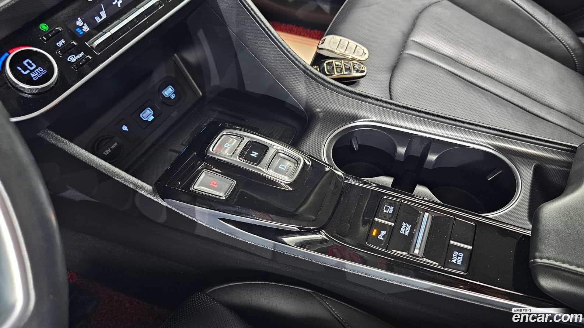 Sonata Hyundai 2019.4-INNER-009