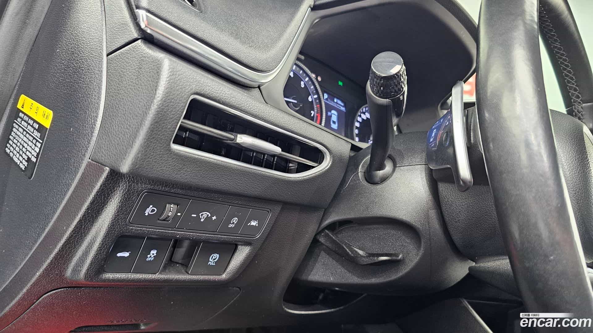 Sonata Hyundai 2019.4-OPTION-023