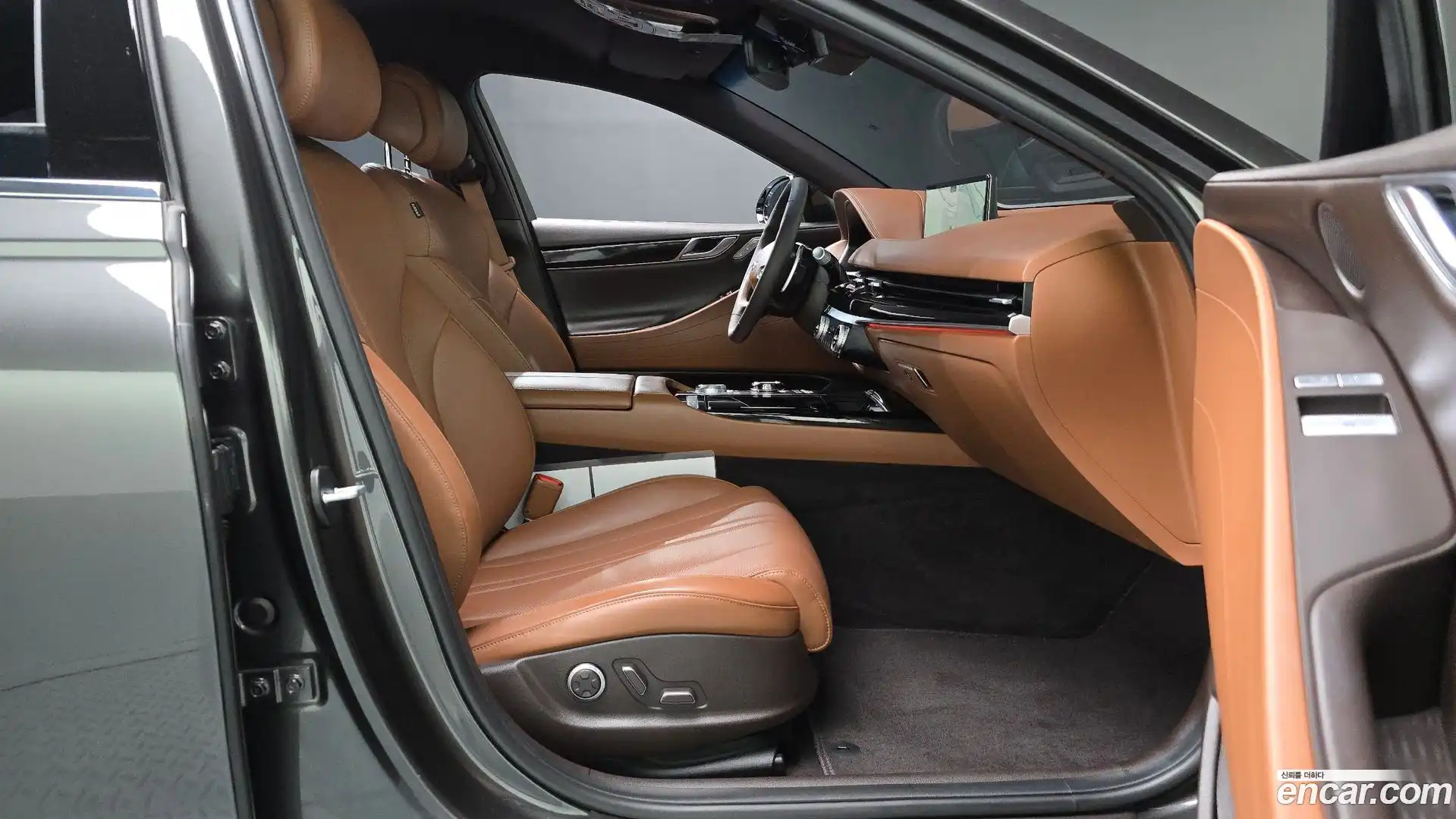 G80 Genesis 2023.6-INNER-036